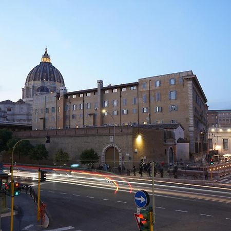 Lux Vatican Suite In Front Of Saint Peter! Roma Exterior foto